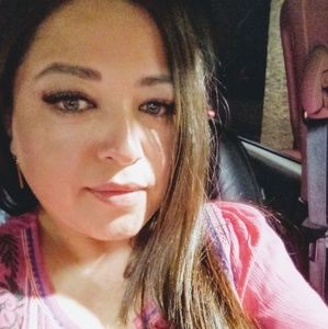 Meet your Posher, Angeles